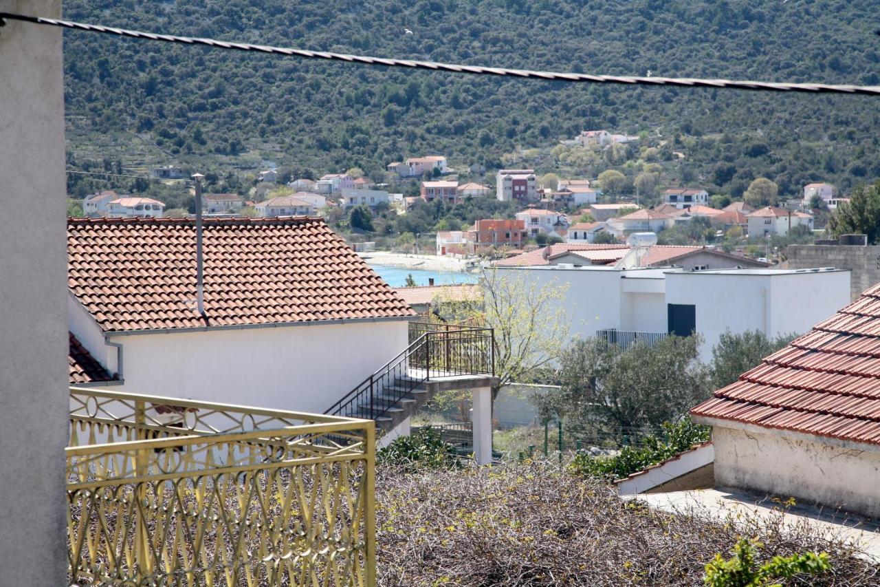 Apartment Del Mar Vinišće エクステリア 写真